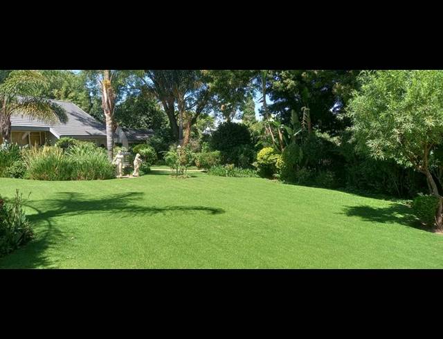 3 BEDROOM HOUSE FOR SALE IN GREENHILLS